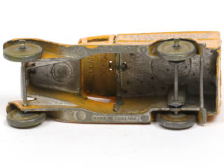 Lot 481 - DINKY TOYS (GB) (1)