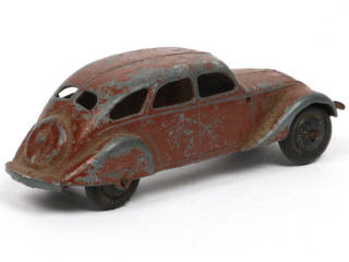 Lot 376 - DINKY TOYS (FRANCE) (1)