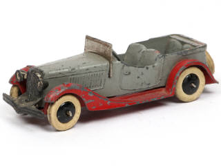 Lot 371 - DINKY TOYS (FRANCE) (1)