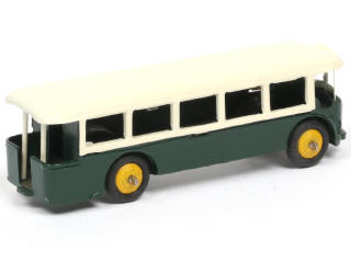 Lot 446 - DINKY TOYS (FRANCE) (1)