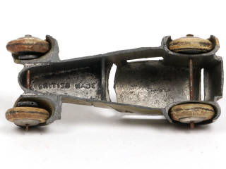 Lot 200 - DYSON (GB) (1)