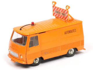 Lot 450 - DINKY TOYS (FRANCE) (1)