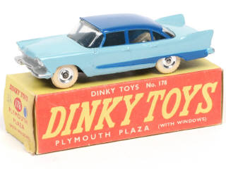 Lot 515 - DINKY TOYS (GB) (1)