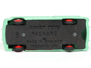Lot 496 - DINKY TOYS (GB) (1)