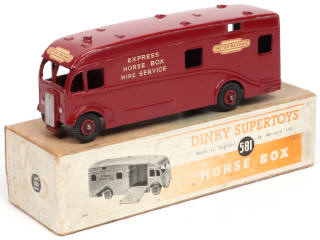 Lot 535 - DINKY TOYS (GB) (1)