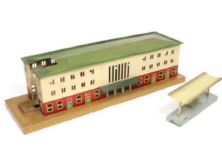 Lot 25 - MÄRKLIN 'HO' (ALLEMAGNE) (2)