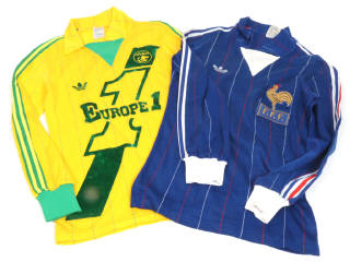 Lot 100 - ADIDAS (ALLEMAGNE) (2)