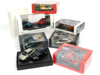 Lot 121 - DIVERS (10)