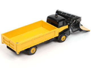 Lot 285 - DINKY TOYS (GB) (1)