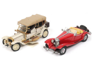 Lot 87 - FRANKLIN MINT (USA) (2)