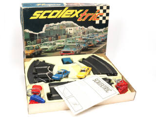 Lot 96 - SCALEXTRIC (FRANCE) (1)