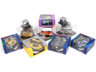 Lot 122 - DIVERS (10)