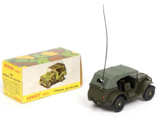 Lot 234 - DINKY TOYS (FRANCE) (1)