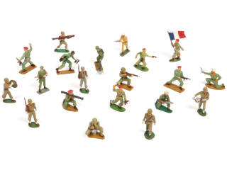 Lot 8 - STARLUX (FRANCE) (20)