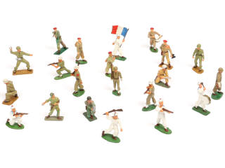 Lot 11 - STARLUX (FRANCE) (20)