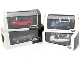 Lot 100 - DIVERS (4)