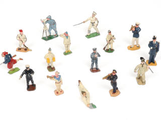 Lot 27 - DIVERS (15)