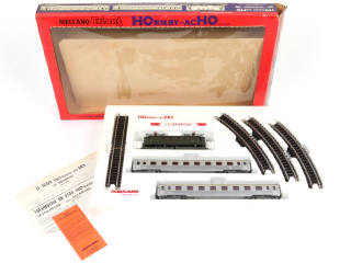 Lot 37 - HORNBY 'HO' (1)