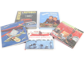 Lot 2 - DIVERS (5)