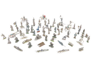 Lot 23 - DIVERS (65)