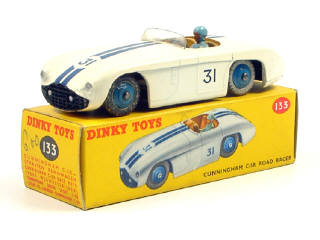 Lot 785 - DINKY TOYS GB (1)