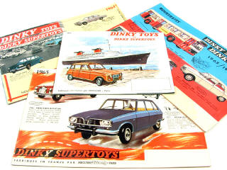 Lot 762 - DINKY TOYS FRANCE (4)