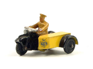 Lot 803 - DINKY TOYS GB (1)