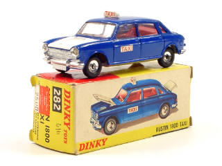 Lot 796 - DINKY TOYS GB (1)