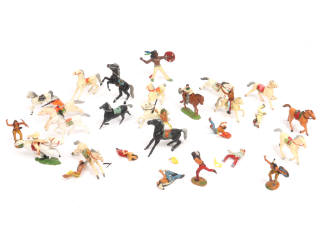 Lot 30 - DIVERS (32)