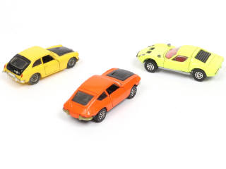 Lot 245 - CORGI TOYS (GB) (3)