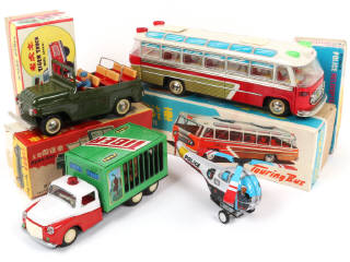 Lot 60 - DIVERS (CHINE) (4)