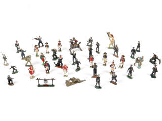 Lot 32 - DIVERS (39)