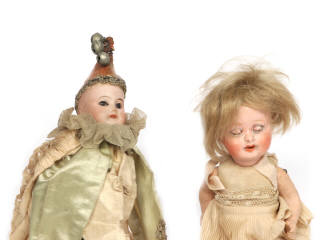 Lot 107 - DIVERS (2)