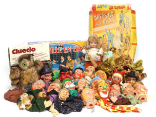 Lot 111 - DIVERS (20)