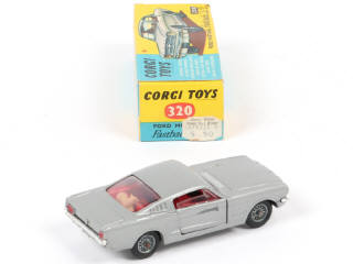 Lot 157 - CORGI TOYS (GB) (1)