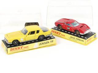 Lot 172 - DINKY TOYS (GB) (2)