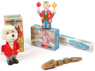 Lot 58 - DIVERS (JAPON) (3)