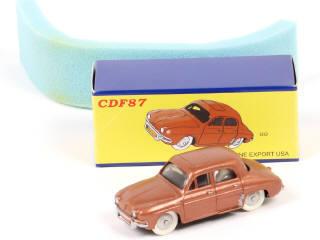 Lot 203 - CLUB DINKY FRANCE (1)