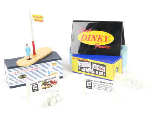 Lot 216 - CLUB DINKY FRANCE (4)