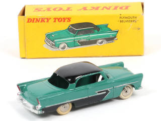Lot 286 - DINKY TOYS (FRANCE) (1)