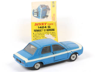 Lot 275 - DINKY TOYS (FRANCE) (1)