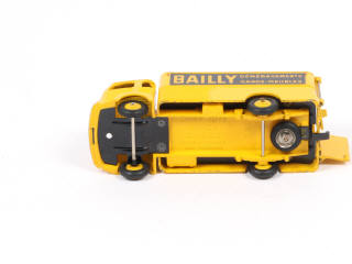 Lot 289 - DINKY TOYS (FRANCE) (1)