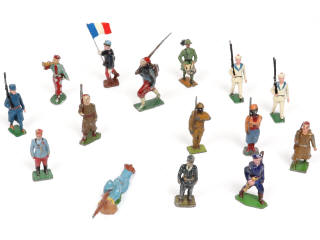 Lot 22 - DIVERS (15)