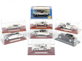 Lot 80 - DIVERS (CHINE) (8)