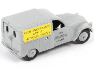 Lot 281 - CLUB DINKY FRANCE (1)