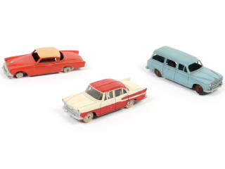 Lot 270 - DINKY TOYS (FRANCE) (3)
