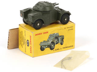 Lot 247 - DINKY TOYS (FRANCE) (1)
