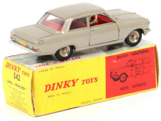 Lot 232 - DINKY TOYS (FRANCE) (1)