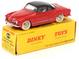 Lot 210 - DINKY TOYS (FRANCE) (1)