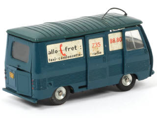 Lot 245 - DINKY TOYS (FRANCE) (1)